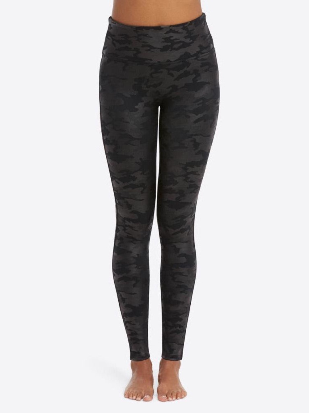 Spanx FAUX LEATHER CAMO LEGGINGS MATTE BLACK Size Large